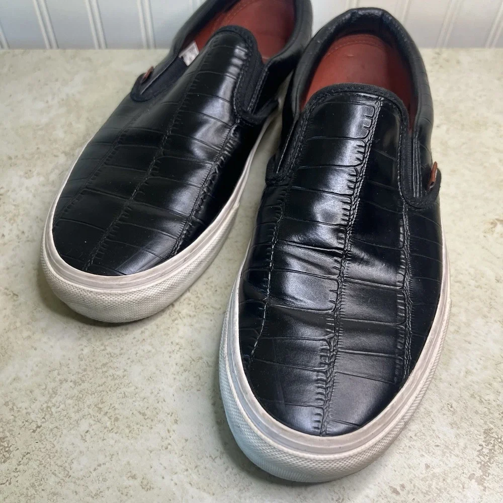 Vans Classic Slip-On Black Croc Leather‎ Sneakers - Men's 8 / Women's 9.5
